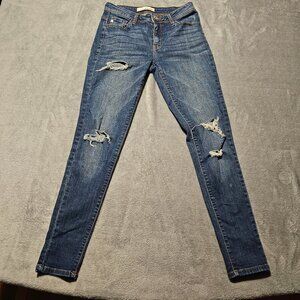 KanCan distressed skinny jeans